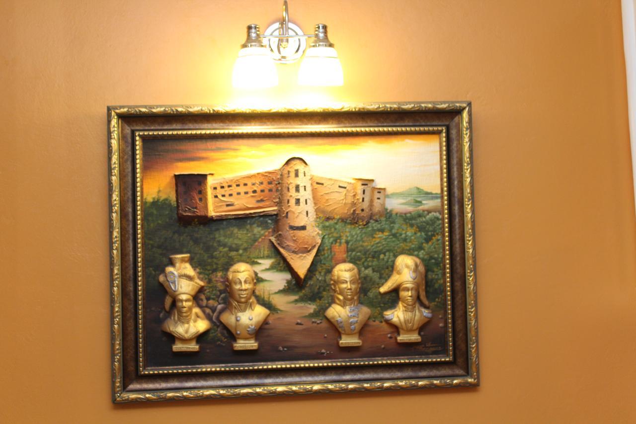 Lebon Hotel Musseau Extérieur photo